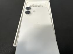 New Apple iPhone 17 256GB