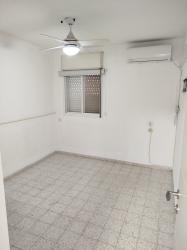ללא תיווך , השכרת דירה 4 חד' בקומה שניה בקוטג'