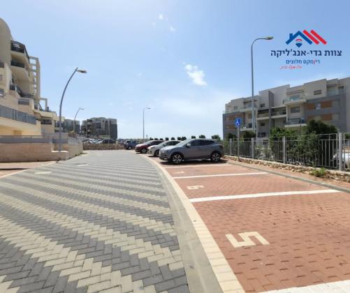 מצדה 28
