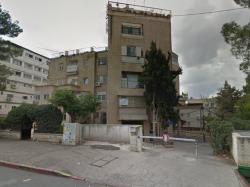 הפסגה 18