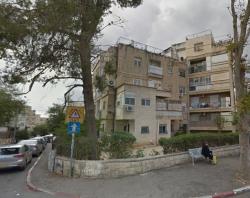הפסגה 18