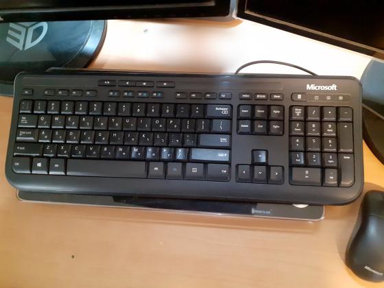 מקלדת Microsoft 600 במצב כחדש!