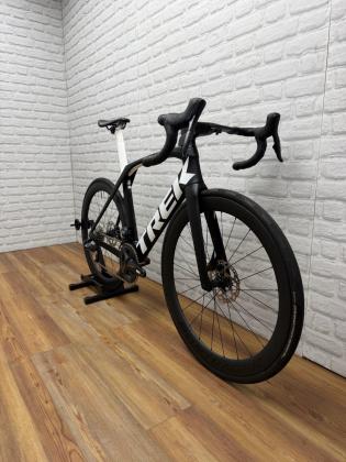 Trek Madone SLR 56 ס"מ