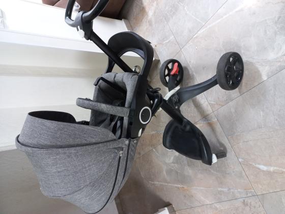 למכירה: עגלת פרימיום Stokke Xplory