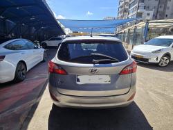 יונדאי i30 (2015)