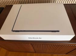 Apple MACBOOK AIR